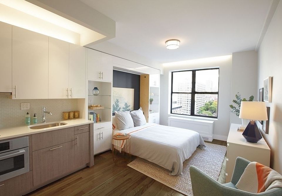 1st image of 212 W 91st St APT 733