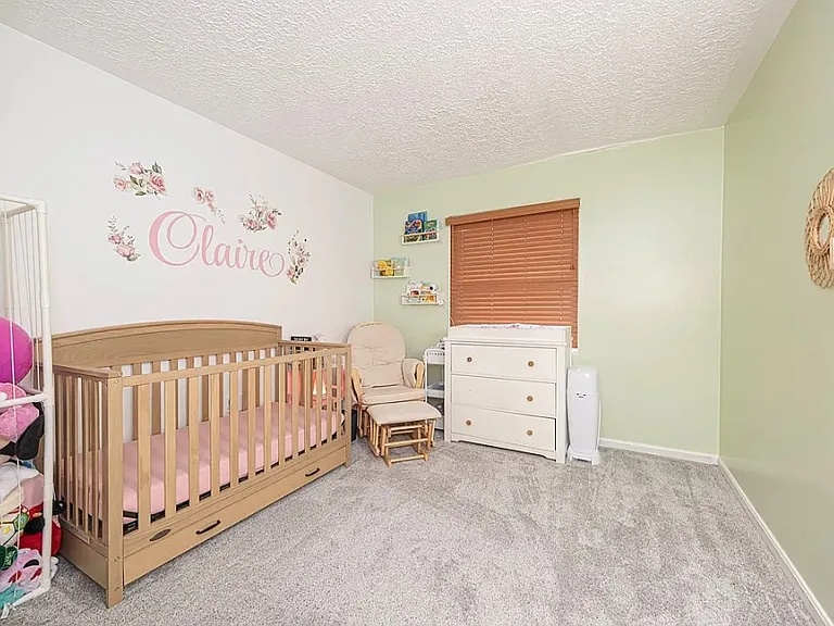 300 Gilkeson Rd #12A — Photo 4