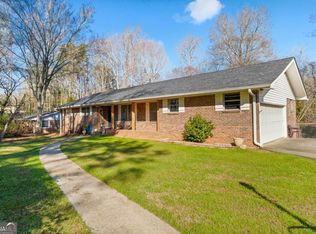 3137 Beechwood Dr, Lithia Springs, GA