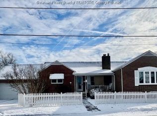 2301 Lincoln Ave, Saint Albans, WV 25177