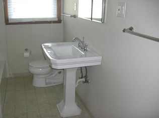 320 Maple St, Bell Buckle, TN 37020