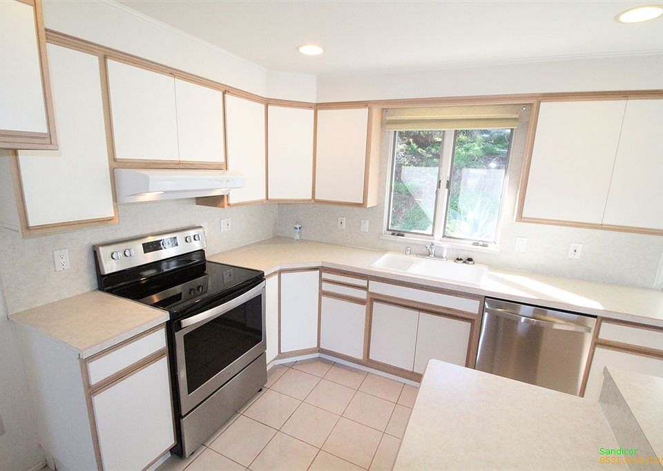 1st image of 783 E Bobier Dr