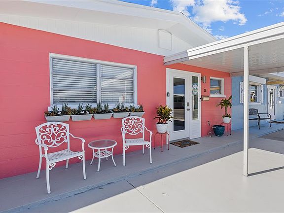 5th image of 26 Seaside Ct