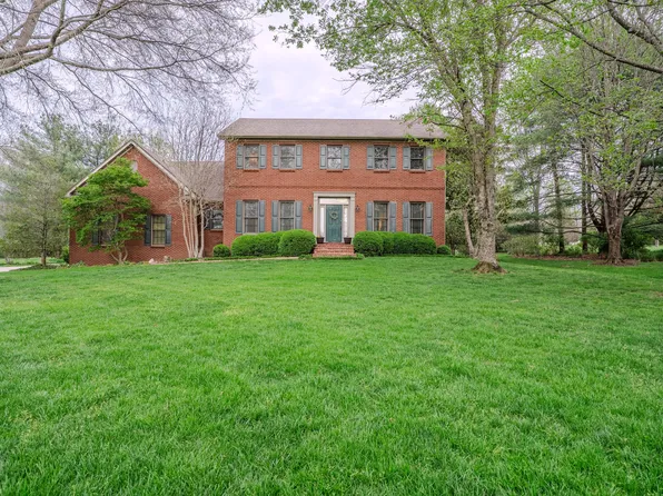 1021 Wesbend Dr, Frankfort, KY 40601