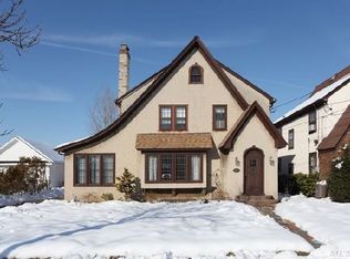 128 Avon Pl, West Hempstead, NY 11552