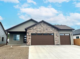 1601 Magpie Gulch St, Montrose, CO 81401