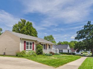 111 Rosenberger Ave, Oskaloosa, IA 52577