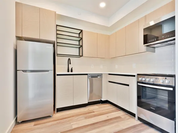 55 Jordan Avenue image 6 of 28