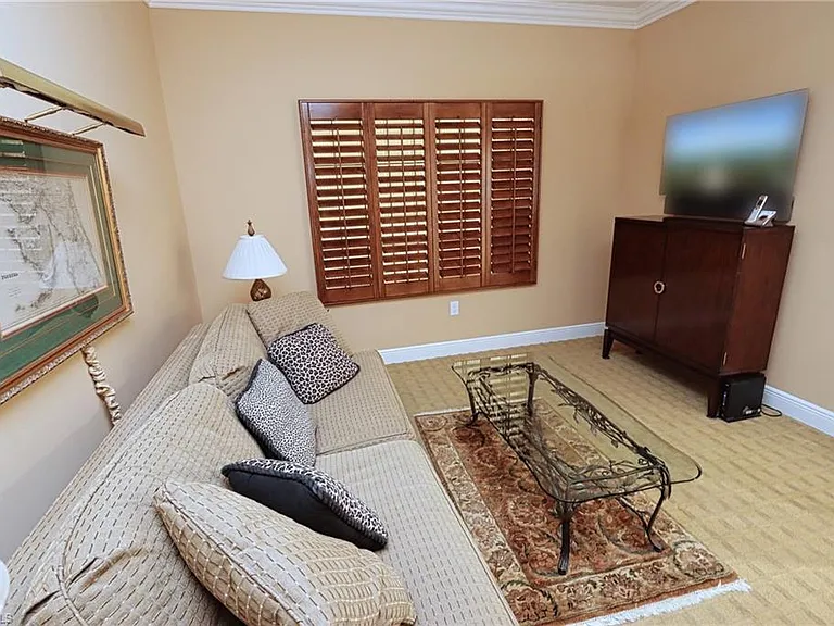 60 Seagate Dr #402 — Photo 21