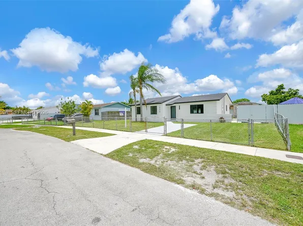 18670 SW 123rd Ct, Miami, FL 33177