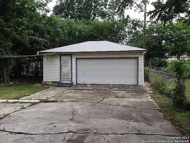 217 John Page Dr — Photo 14