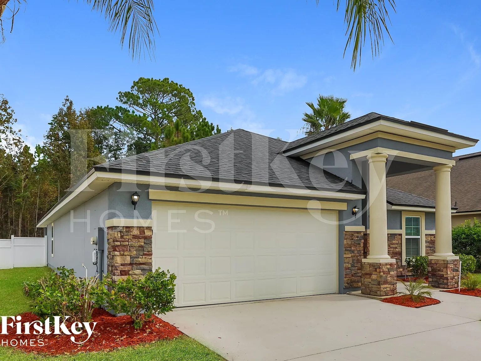 4 bed, 2.0 bath, 1820 sqft, $2,725 — Photo 2