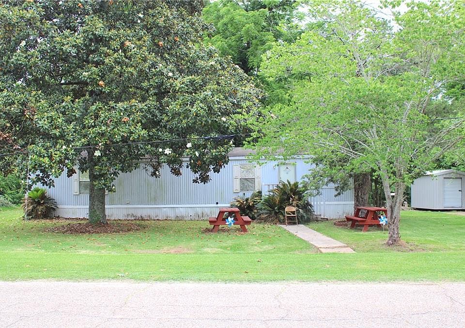1st image of 332 Mission Dr
