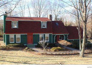 82 Orchard Crest Dr, Westtown, NY 10998