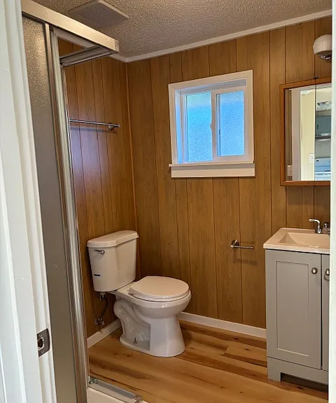 216 N Sylvia St — Photo 9