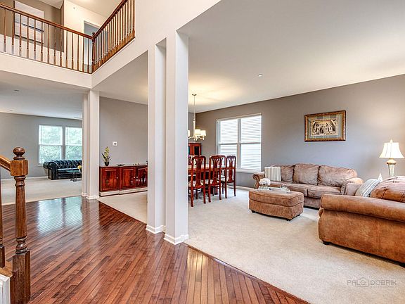 4th image of 6065 Russell Dr