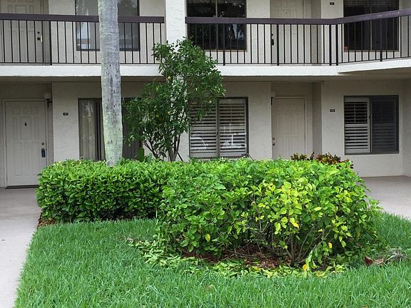 2nd image of 10143 Mangrove Dr APT 104