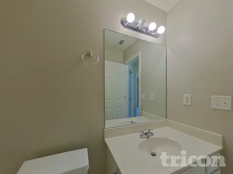 110 Summerbrook Rd — Photo 13
