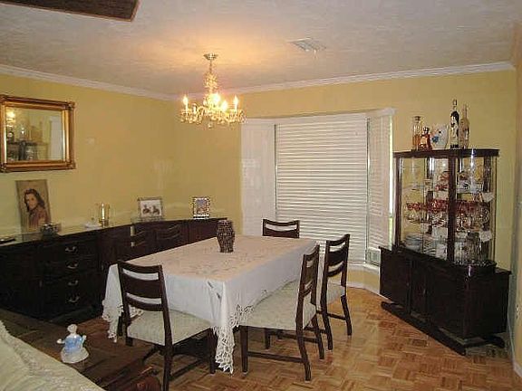 5th image of 1812 Jasmine Ln