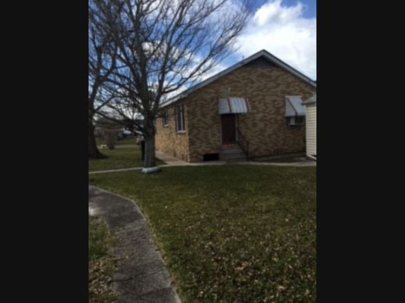 2nd image of 4235 Touro St
