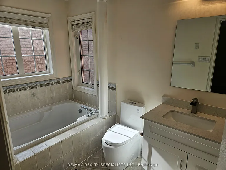 3774 Arbourview Ter #UPPER — Photo 15