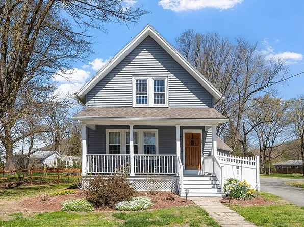 57 Sugarloaf St, South Deerfield, MA 01373