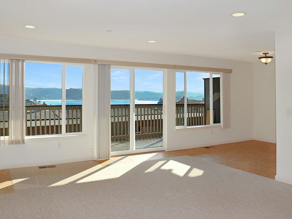 1st image of 55 Marinero Cir #103
