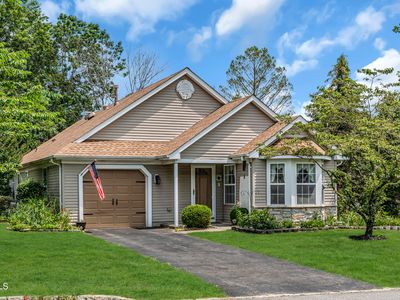 33 Strawberry Lane, Lakewood, NJ, 08701
