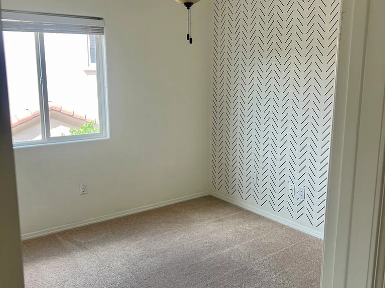 2319 Margarita Dr SE — Photo 9