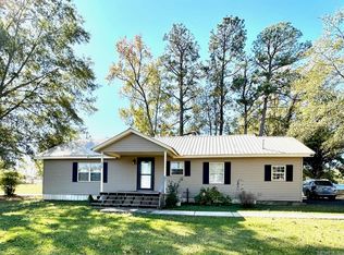 370 3rd St, Leslie, AR 71652