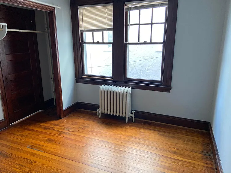 15 W Athens Ave — Photo 7