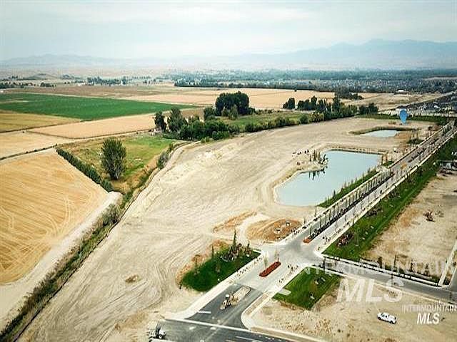 1st image of 7622 W Palamas Dr