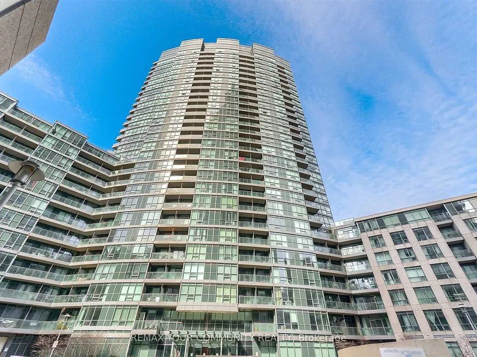 231 Fort York Blvd #1511