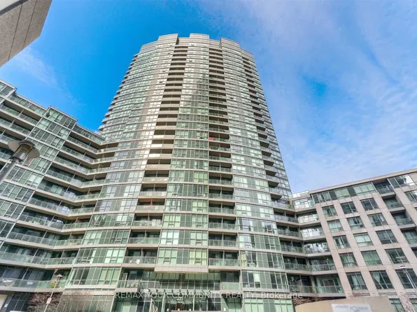 231 Fort York Blvd, Toronto, ON