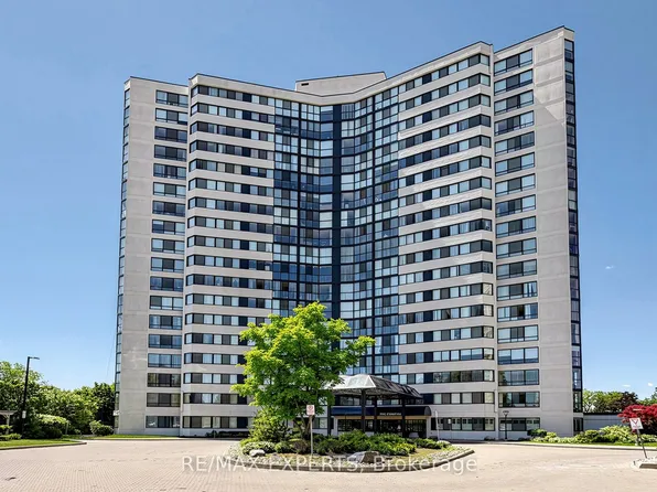 1360 Rathburn Rd E #909, Mississauga, ON L4W 4H4