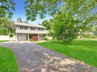 47 Lorijean Ln, East Northport, NY 11731