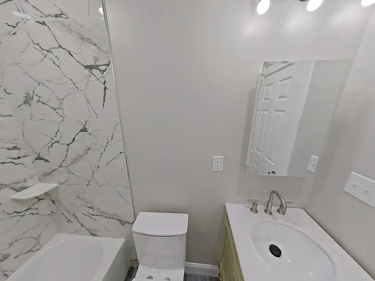 6459 N 16th St #1 — Photo 5