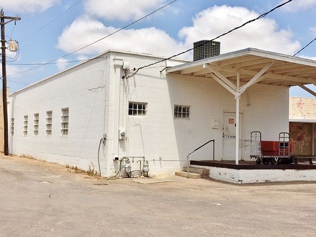 2nd image of 107 N Avenue A