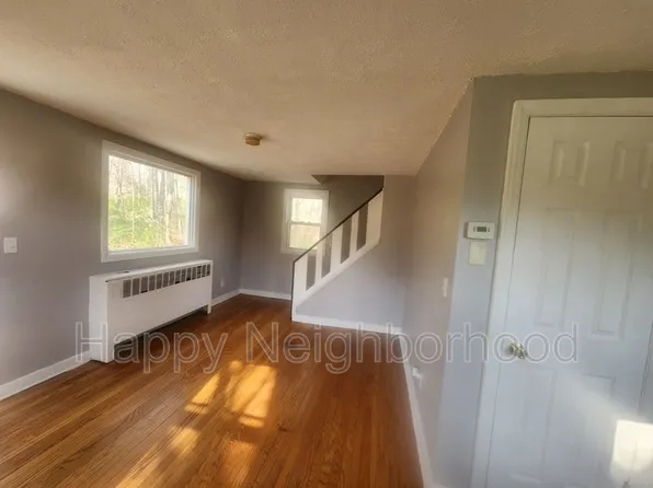 151 N Ridgeland Rd, Wallingford, CT 06492