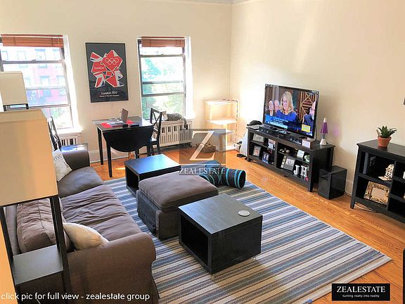3rd image of 210 Park Pl APT 5B