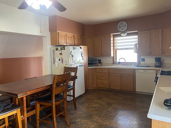 5th image of 608 12th Ave