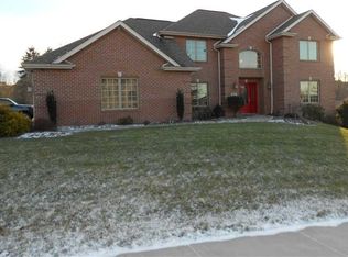 8552 Delaware Ave, North Huntingdon, PA 15642