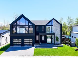 228 Edgewater Blvd, Middlesex Centre, ON N0L1R0