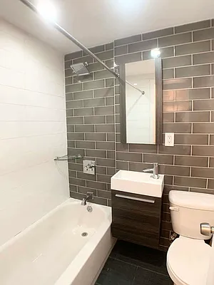 Rented by Heritage Realty LLC | media 17