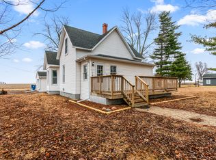 102 S Eastern Ave, Minier, IL 61759