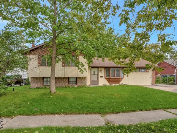 833 Notre Dame Dr, Matteson, IL 60443