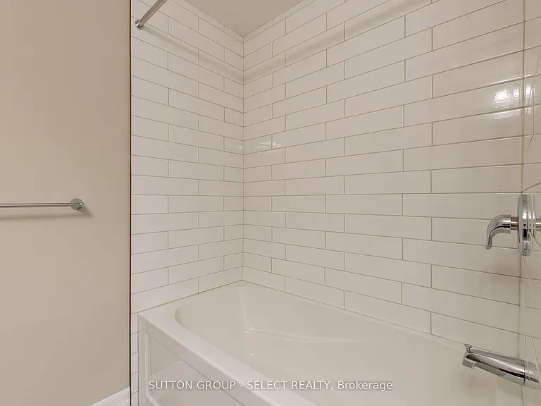 6437 Heathwoods Ave — Photo 4