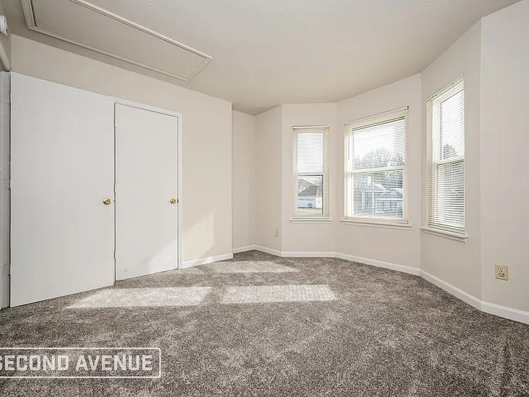 461 Camp Hill Ln — Photo 12