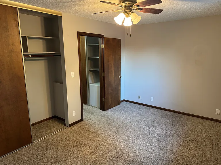 2219 Southwood Pl — Photo 16