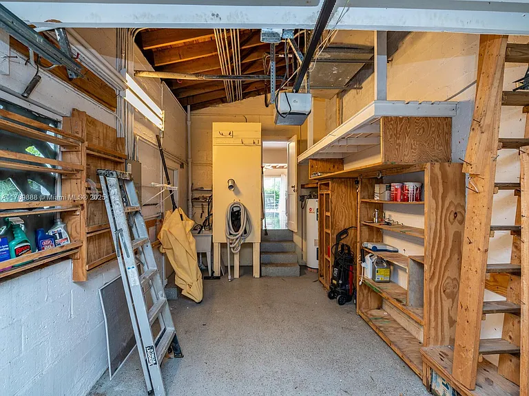 9441 Byron Ave — Photo 53